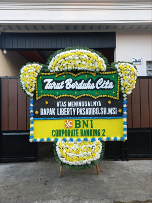Papan Bunga Duka di Bonti