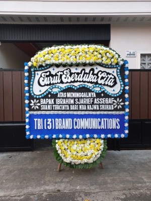 Papan Bunga Duka di Bonti